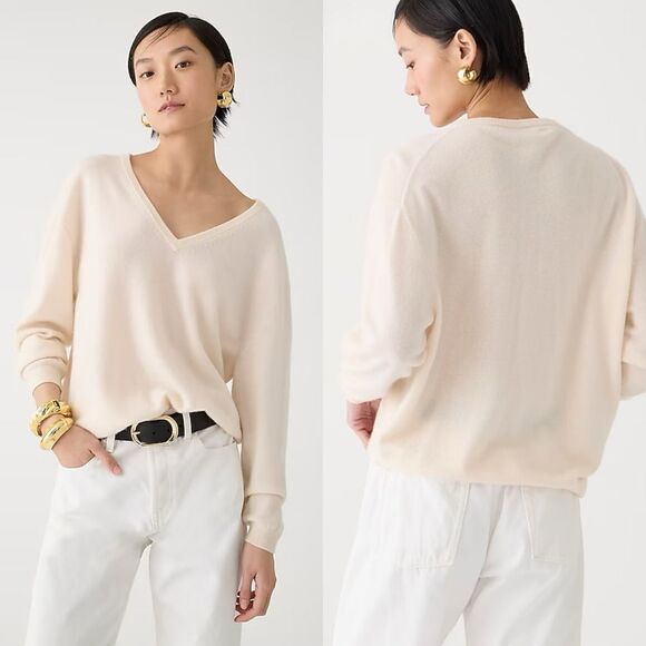 NWT J CREW Cashmere relaxed V-neck sweater in Heather Muslin - Picture 1 of 7